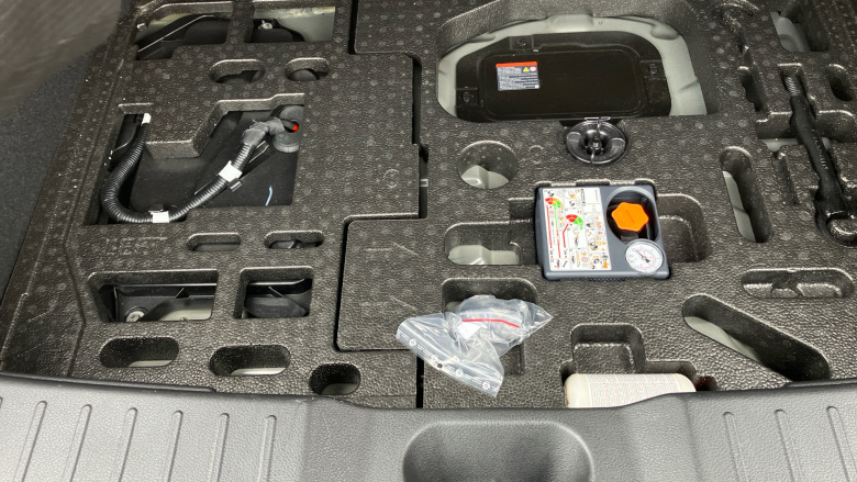Nissan Juke 1.6 Hybrid N-Connecta 5dr Auto Hybrid Hatchback